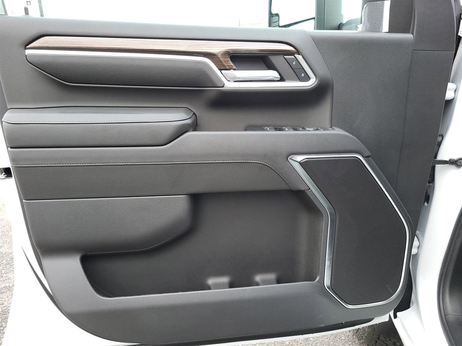 New 2024 Chevrolet Silverado 2500 LT image 21