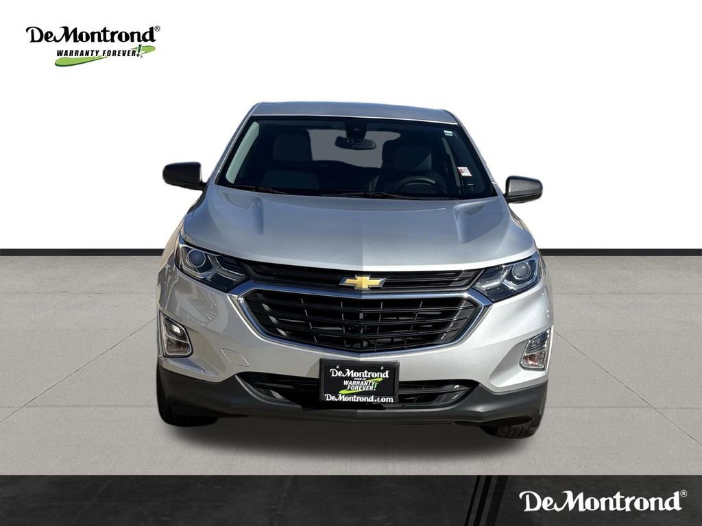 Used 2020 Chevrolet Equinox LS w/ LS Convenience Package image 2