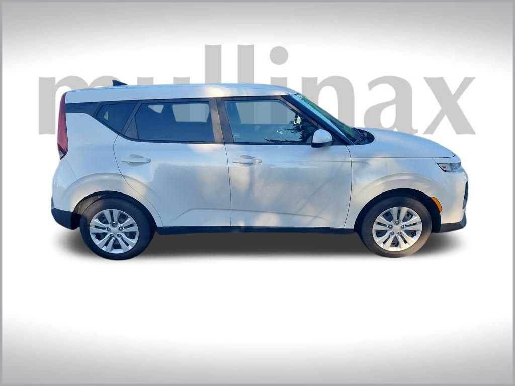 Used 2020 Kia Soul LX image 31