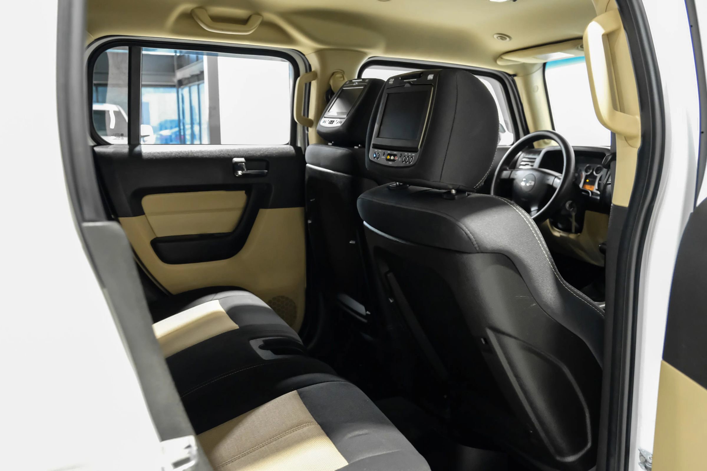 Used 2006 HUMMER H3 image 28