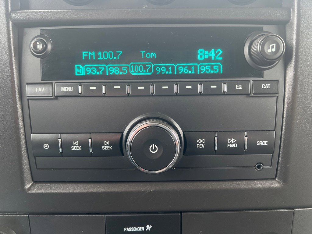 Used 2019 Chevrolet Express 2500 w/ Driver Convenience Package image 22