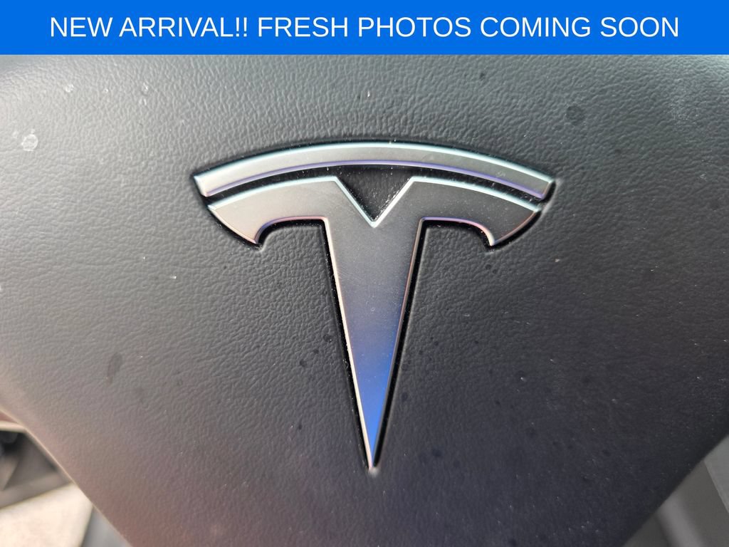 Used 2024 Tesla Model Y Long Range RWD image 14