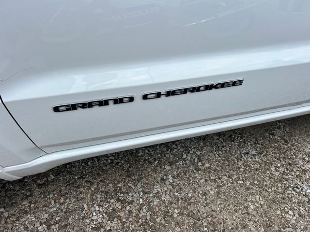 Used 2019 Jeep Grand Cherokee Overland image 11