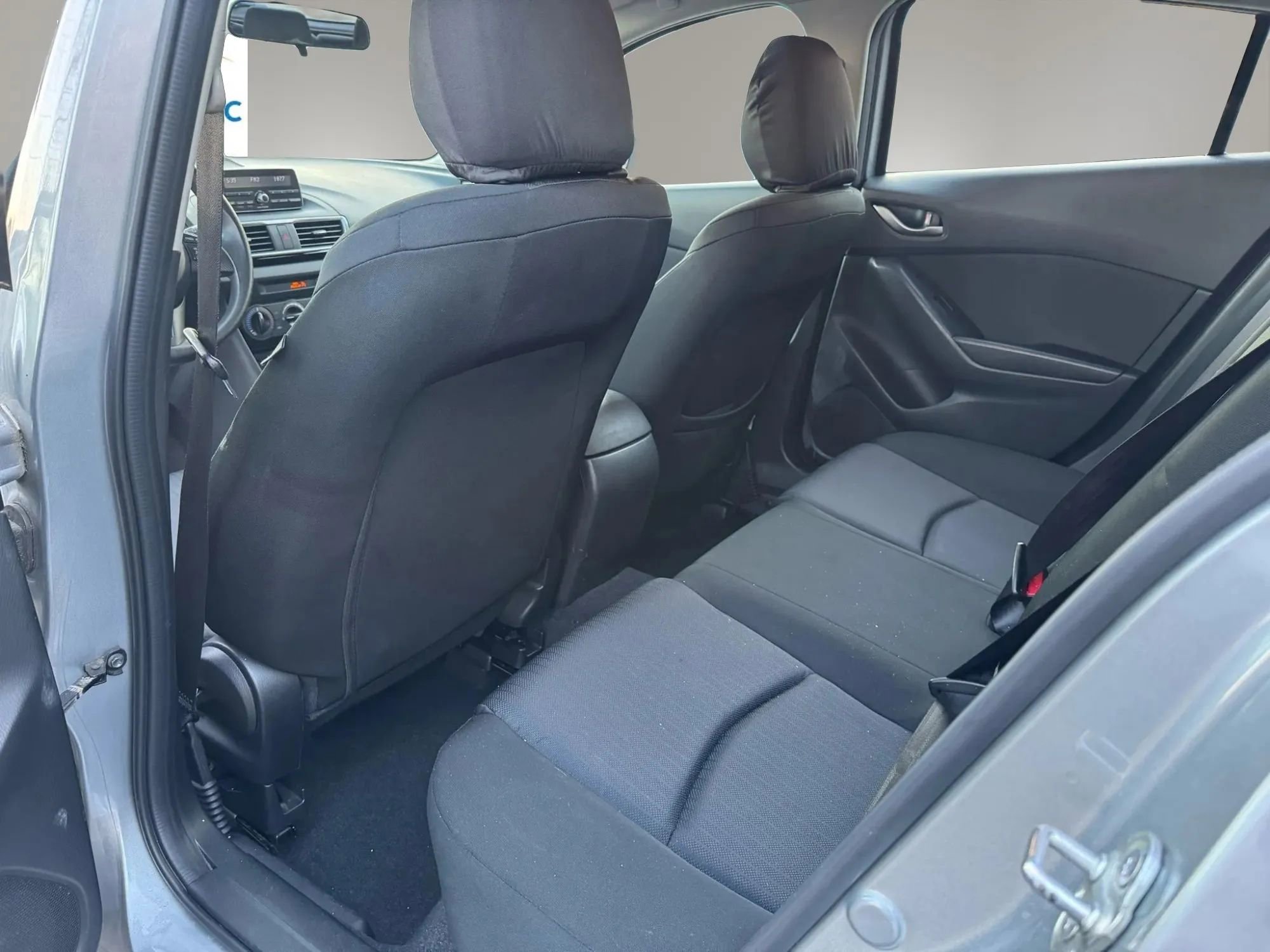 Used 2014 MAZDA MAZDA3 i Sport image 15