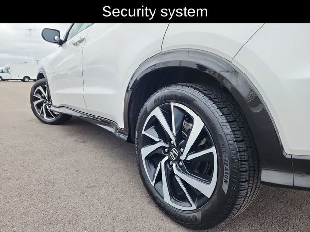 Used 2020 Honda HR-V Sport image 16