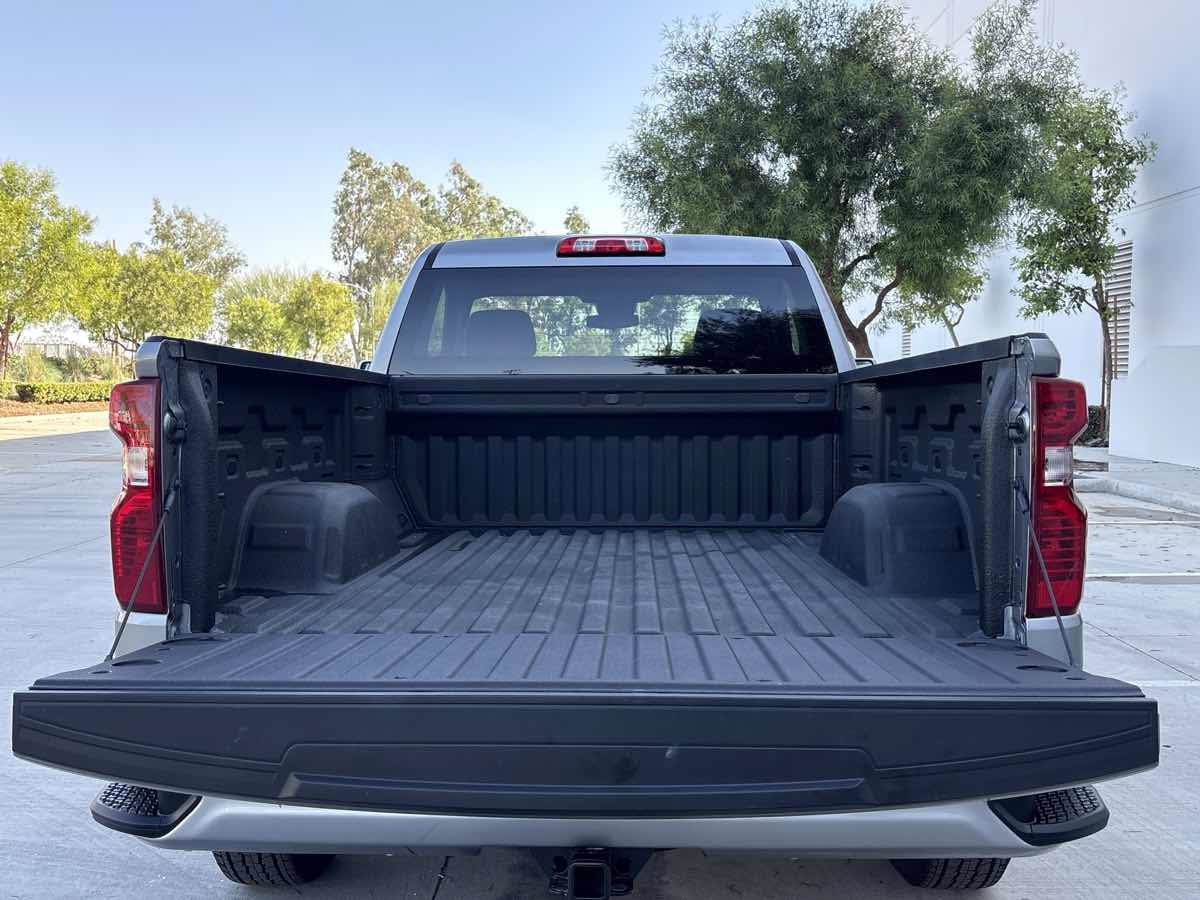 Used 2026 Chevrolet Silverado 1500 W/T w/ WT Value Package RWD image 10