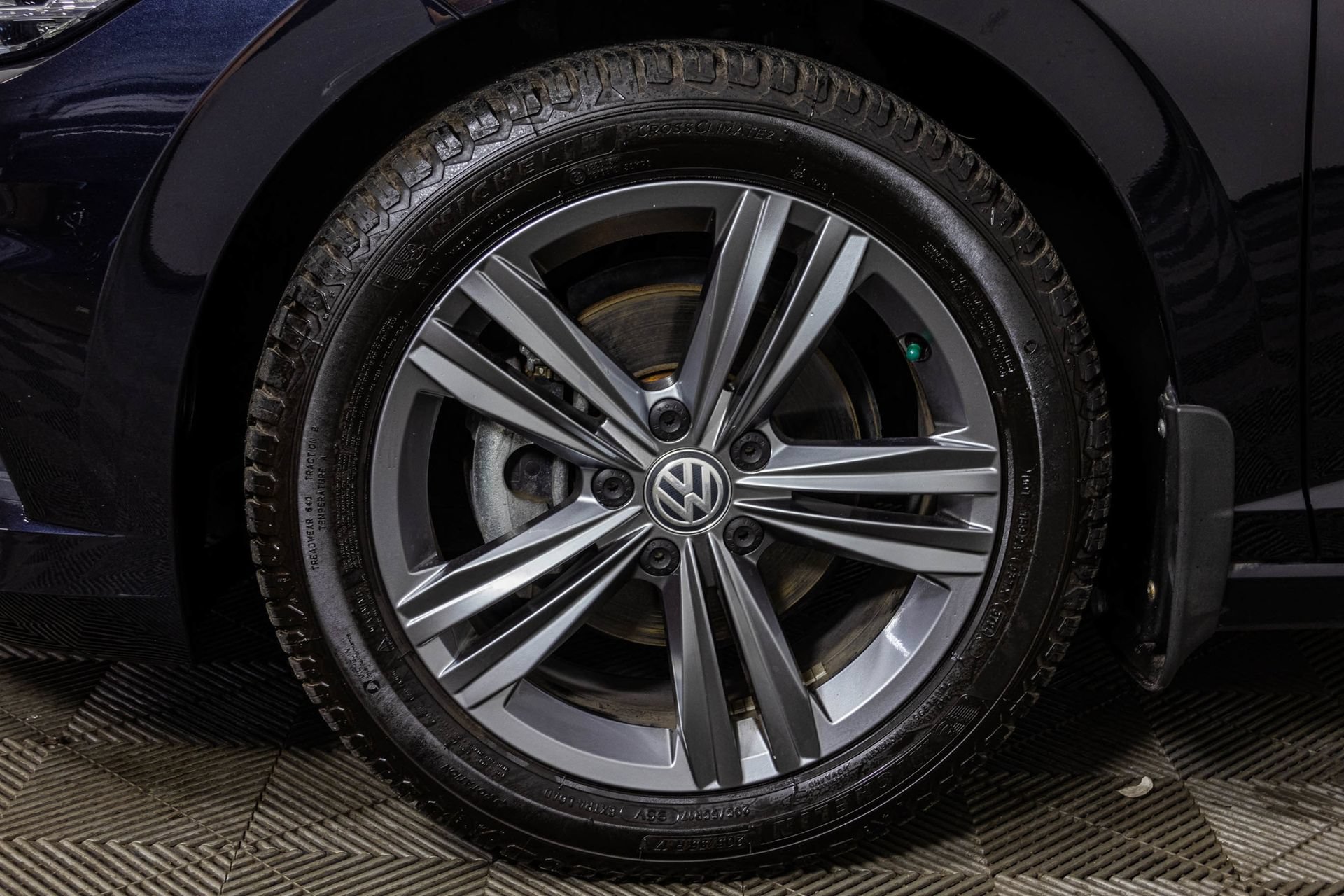 Used 2020 Volkswagen Jetta R-Line FWD image 49
