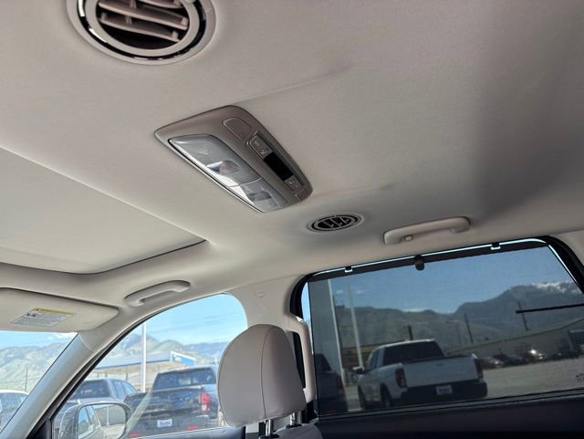 Used 2020 Kia Telluride EX w/ EX Premium Package FWD image 22