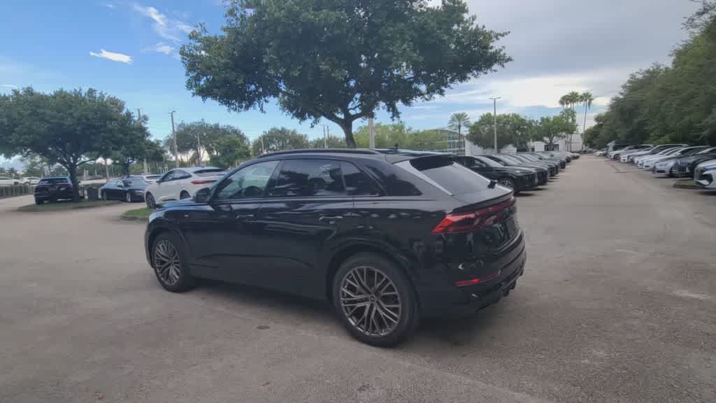 New 2027 Audi Q8 Premium Plus AWD/4WD image 6