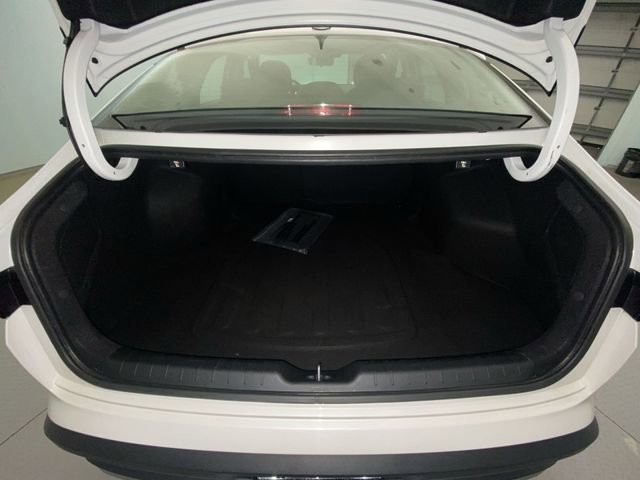 Used 2025 Kia K4 LXS image 23