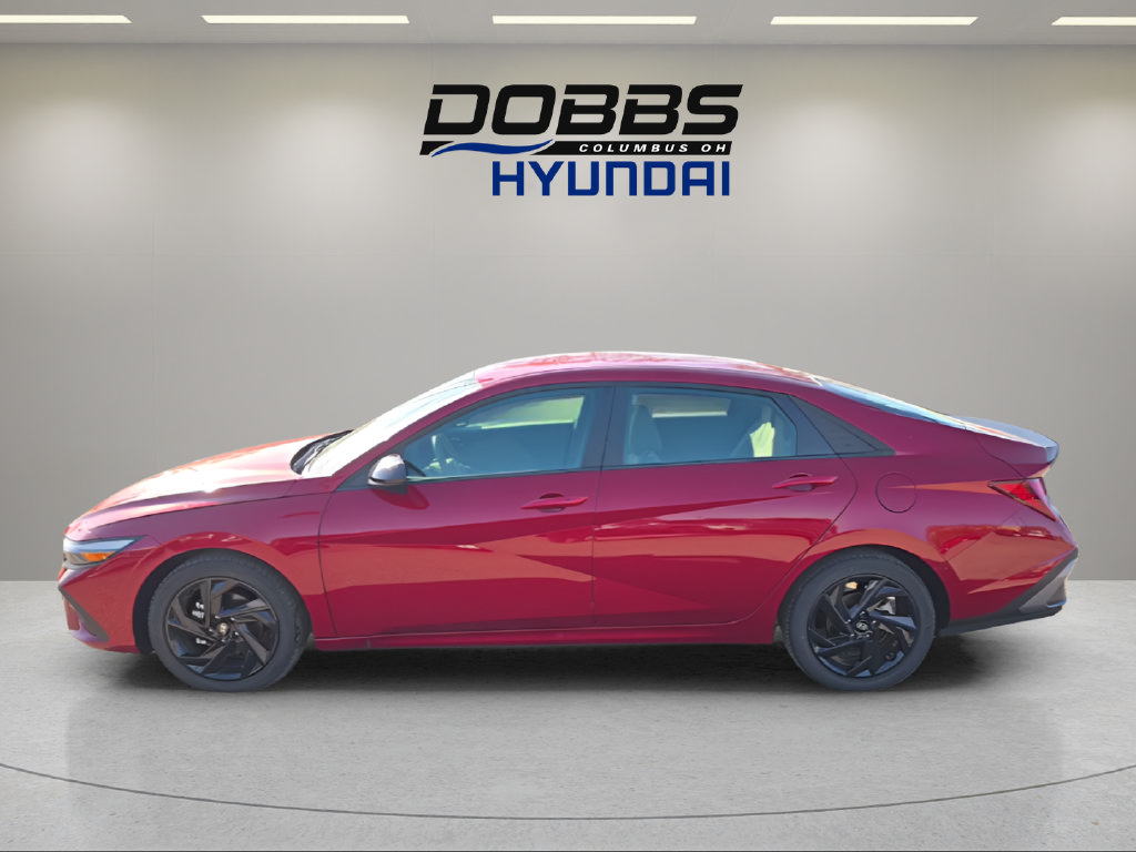 Certified 2026 Hyundai Elantra Sport FWD image 2