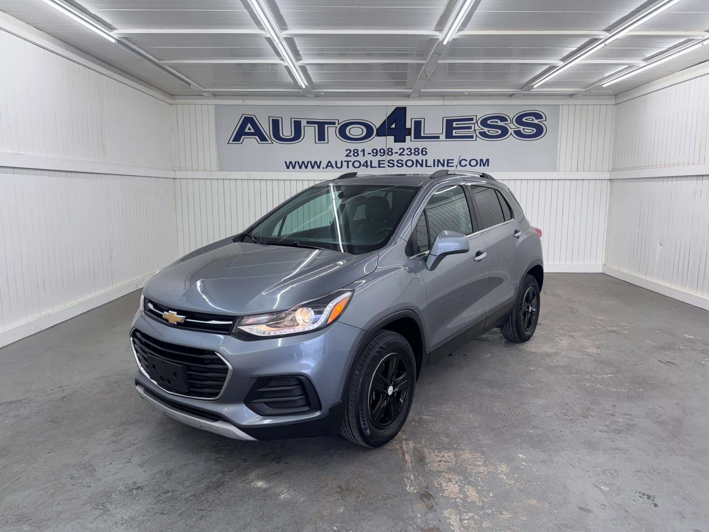 Used 2019 Chevrolet Trax LT w/ LT Convenience Package AWD/4WD image 1