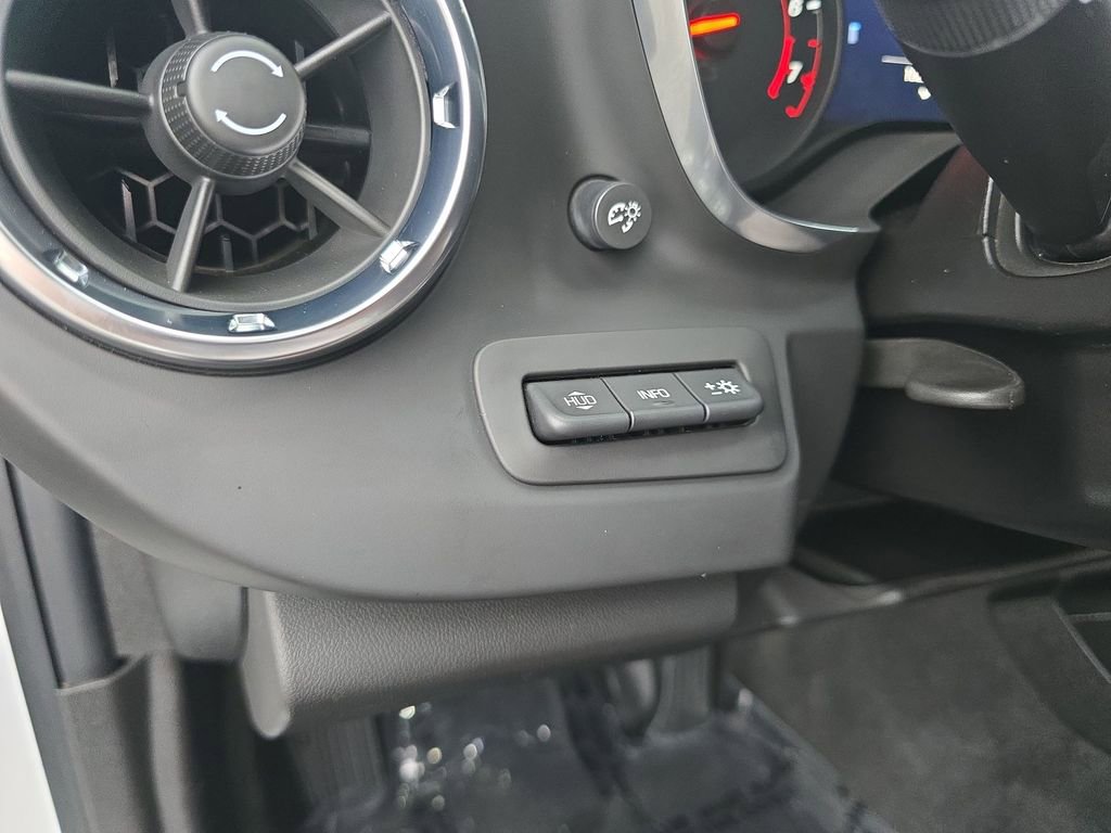 Certified 2021 Chevrolet Camaro SS image 20