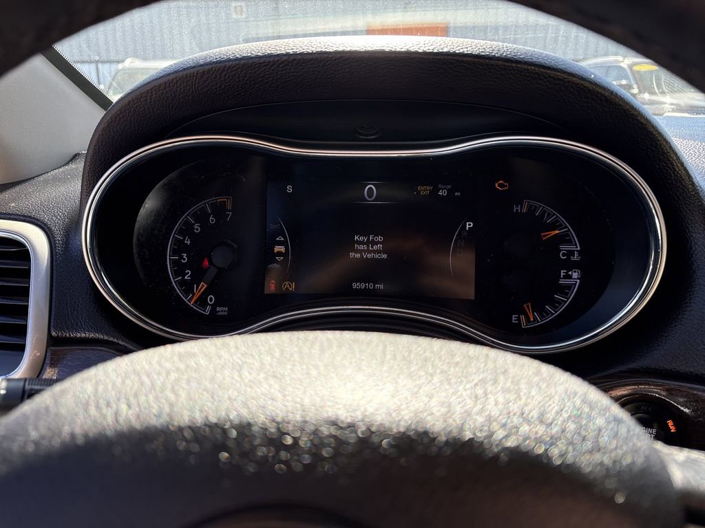 Used 2017 Jeep Grand Cherokee Limited image 16