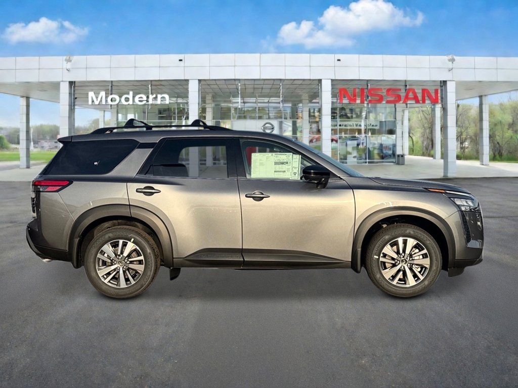 New 2026 Nissan Pathfinder SL AWD/4WD image 6