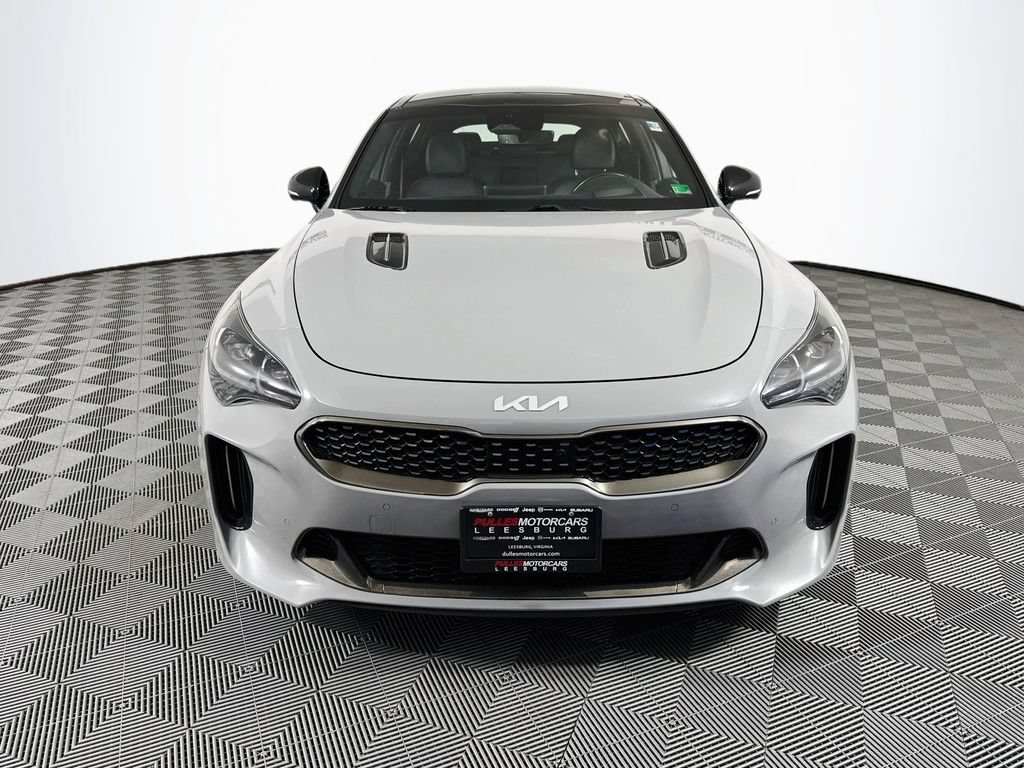 Used 2023 Kia Stinger GT2 AWD/4WD image 2