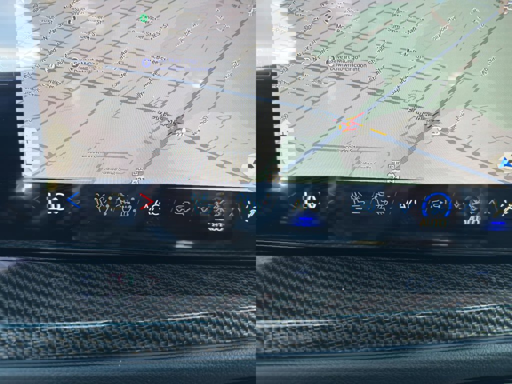 New 2026 Chevrolet Traverse High Country image 12