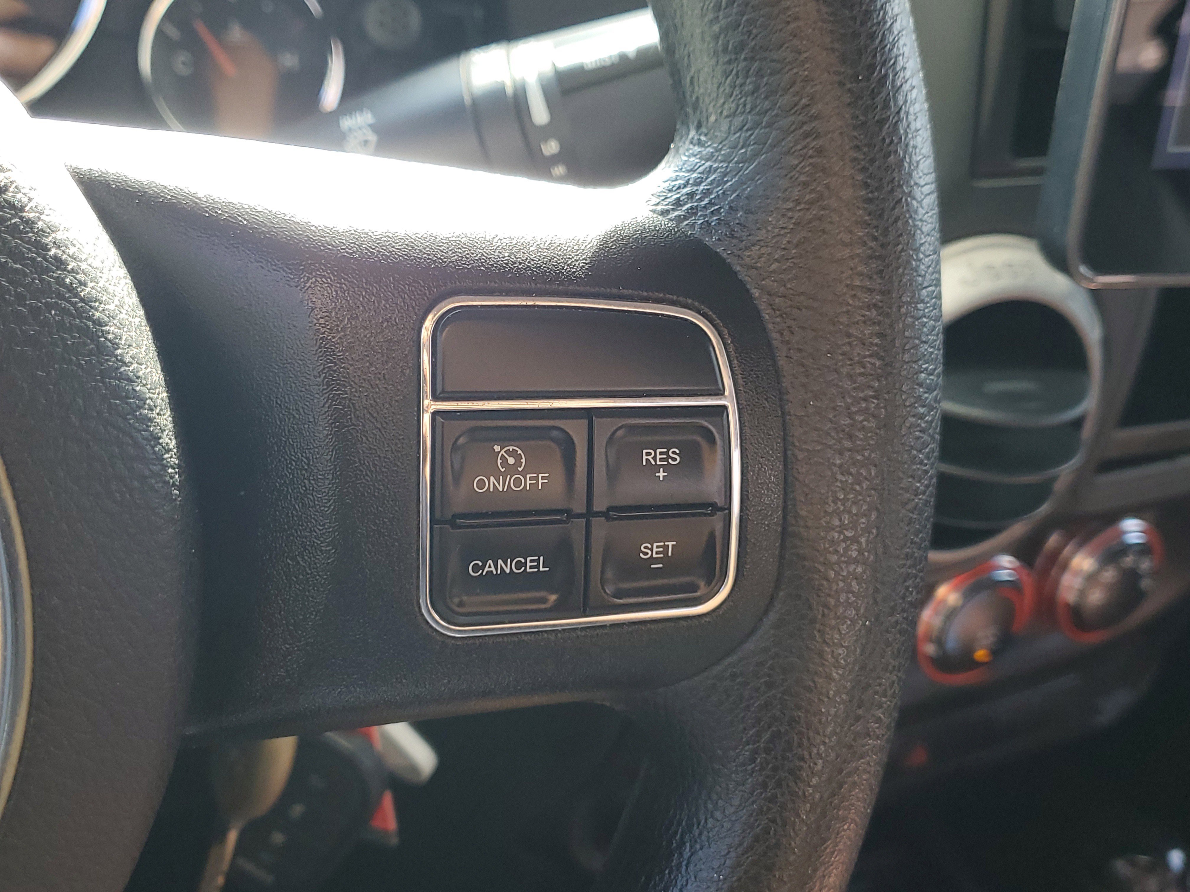 Used 2015 Jeep Wrangler Sport image 17