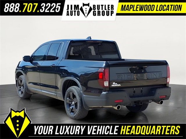 Used 2024 Honda Ridgeline Black Edition image 2