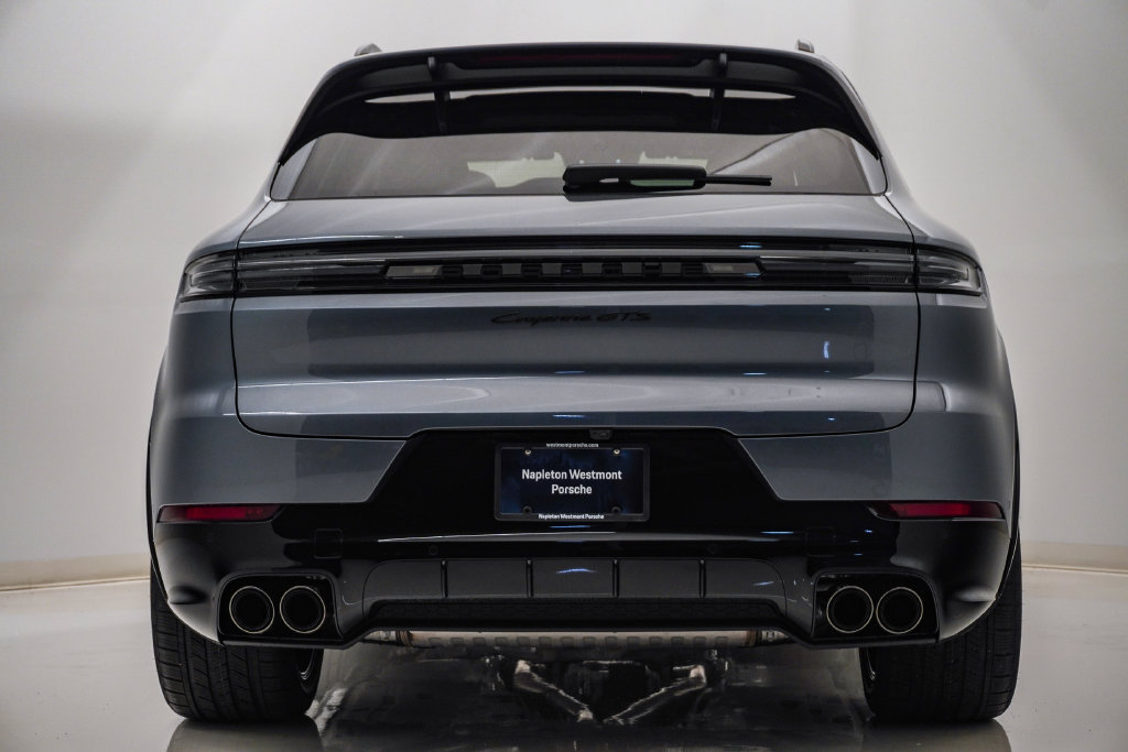 New 2026 Porsche Cayenne GTS AWD/4WD image 10