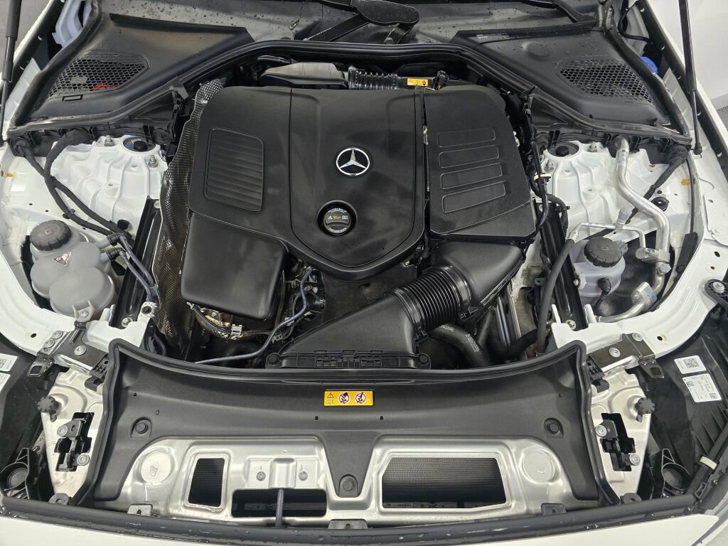 Used 2024 Mercedes-Benz E 350 4MATIC Sedan image 10