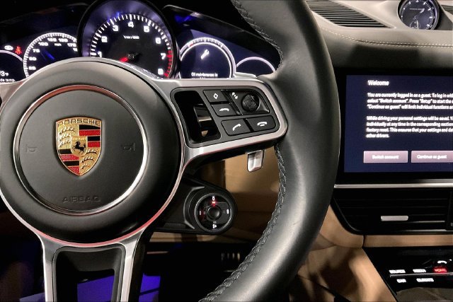 Used 2023 Porsche Cayenne S Platinum AWD/4WD image 19