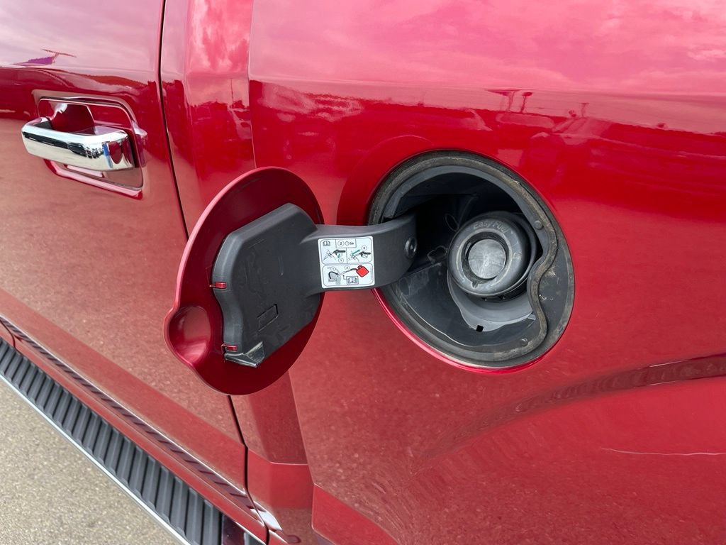 Used 2019 Ford F150 XLT w/ Equipment Group 302A Luxury AWD/4WD image 48