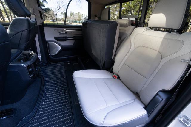 Used 2024 RAM 1500 Limited image 33
