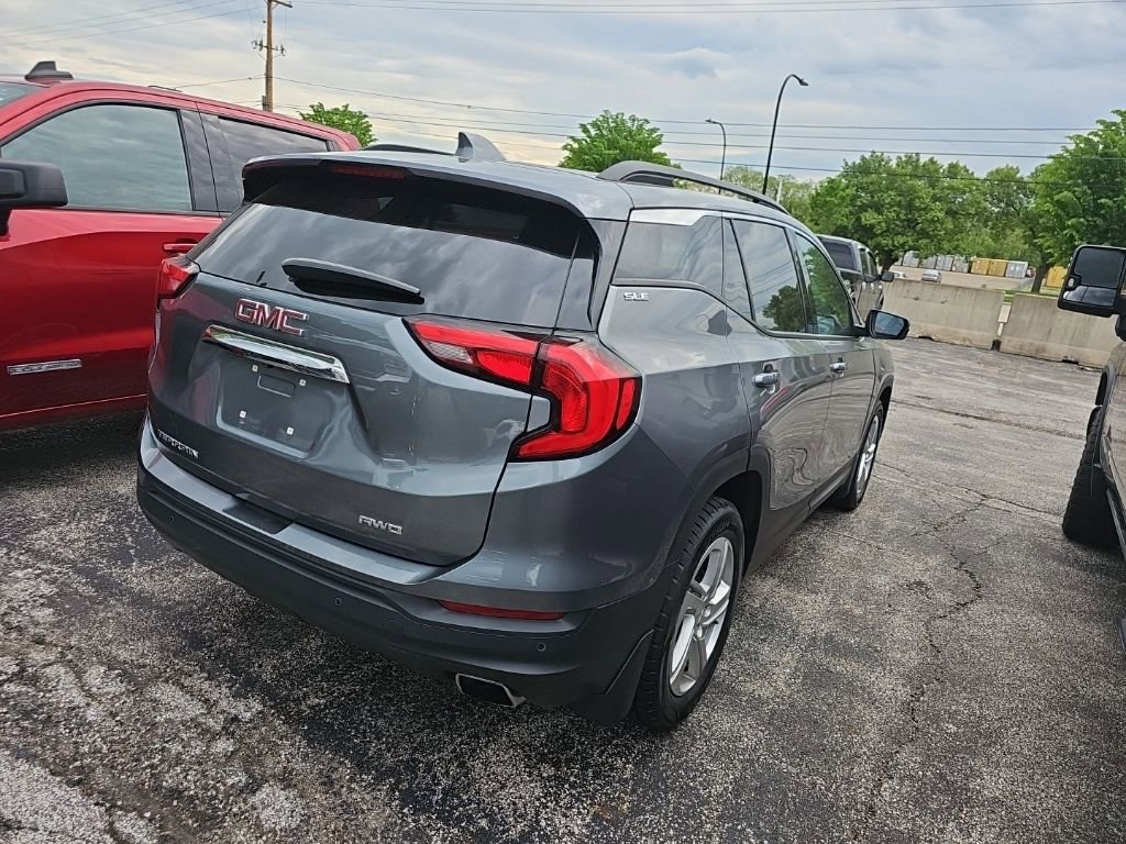 Used 2018 GMC Terrain SLE w/ Driver Convenience Package AWD/4WD image 14