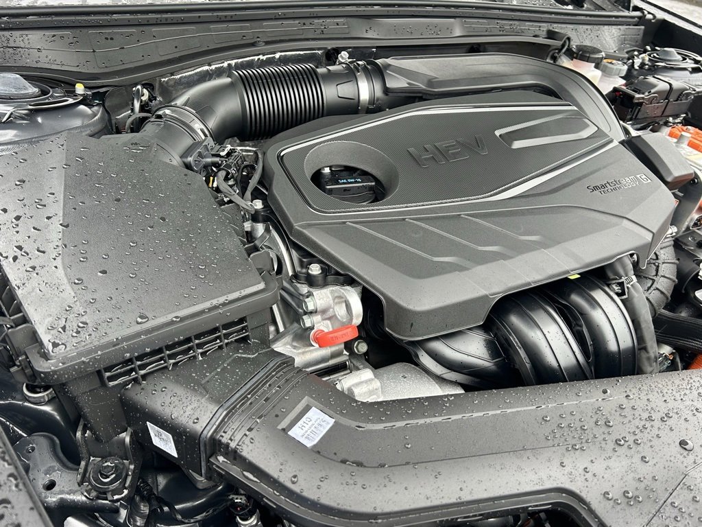 Used 2025 Hyundai Sonata Limited image 26