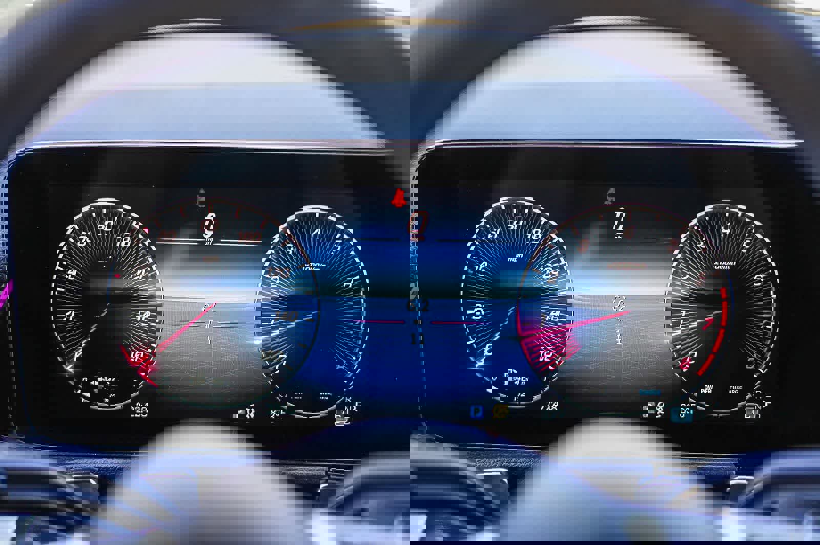 Used 2026 Mercedes-Benz GLB 250 image 30