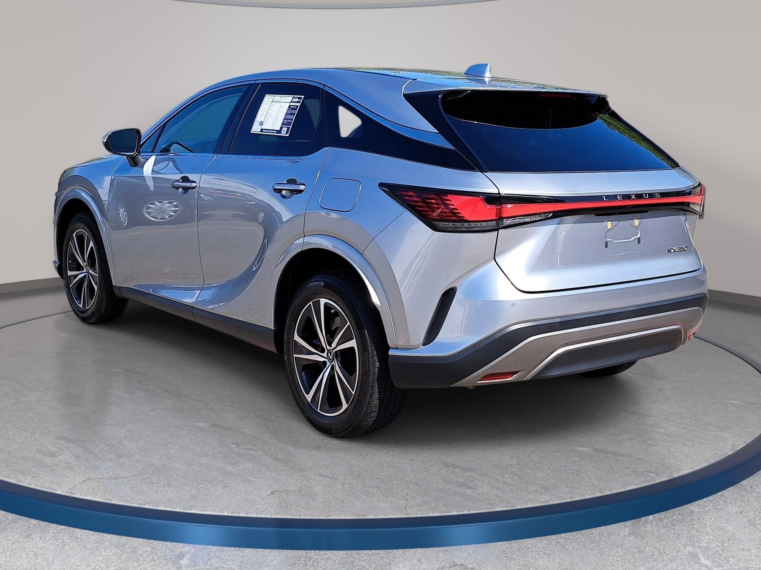 Used 2023 Lexus RX 350 FWD w/ Accessory Package (Z1) image 7