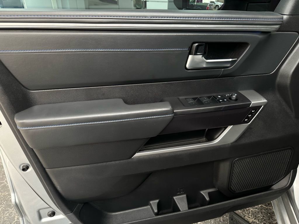 Used 2022 Toyota Tundra Platinum w/ Advanced Package image 12