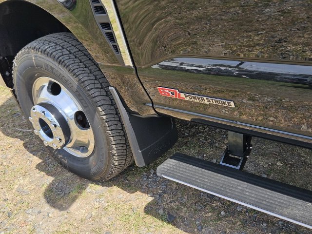 New 2026 Ford F350 King Ranch w/ Chrome Package AWD/4WD image 6