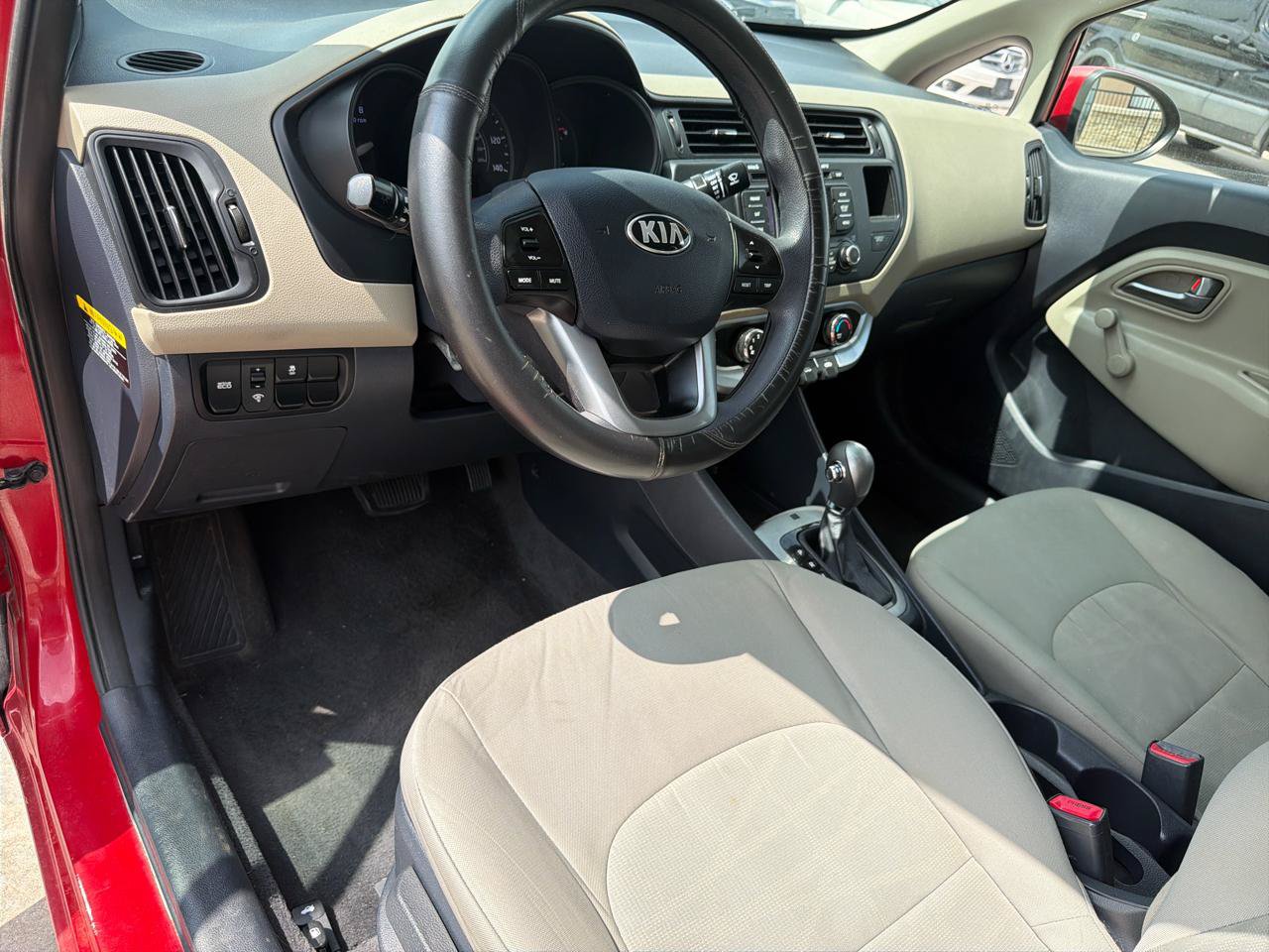 Used 2015 Kia Rio LX FWD image 10