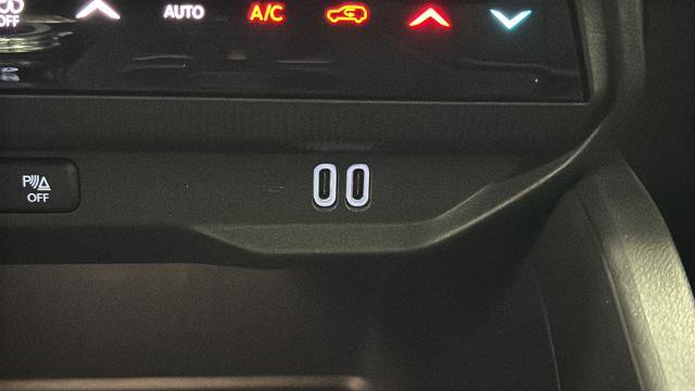 New 2026 Jeep Cherokee Limited image 31