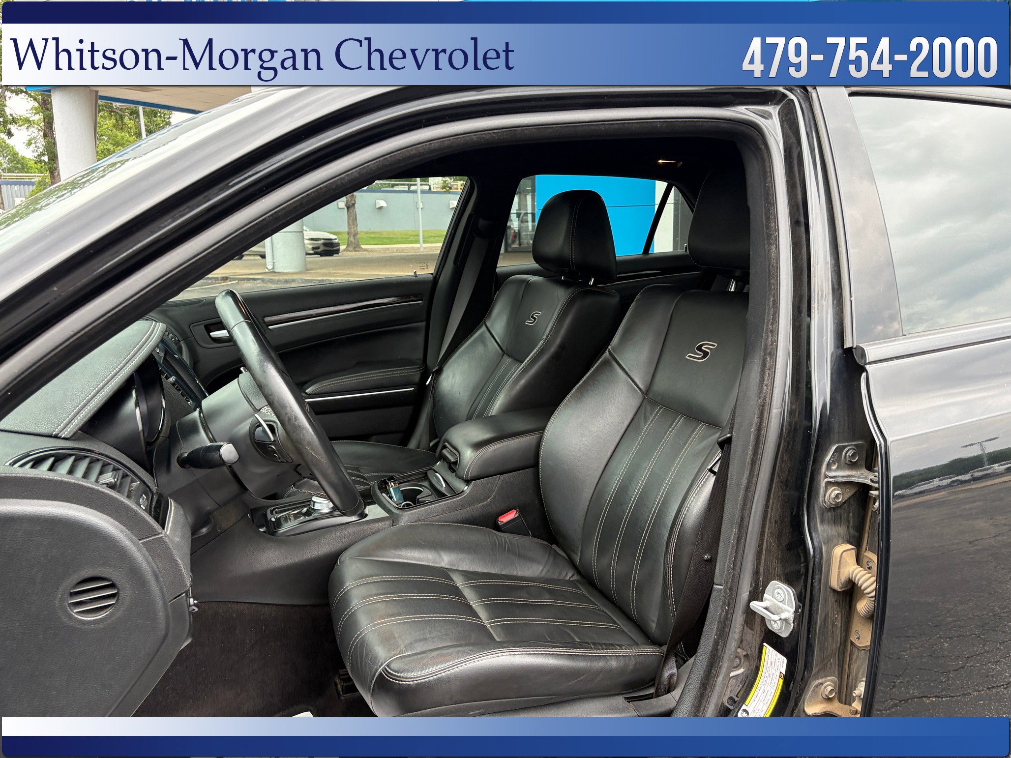Used 2018 Chrysler 300 S RWD image 10