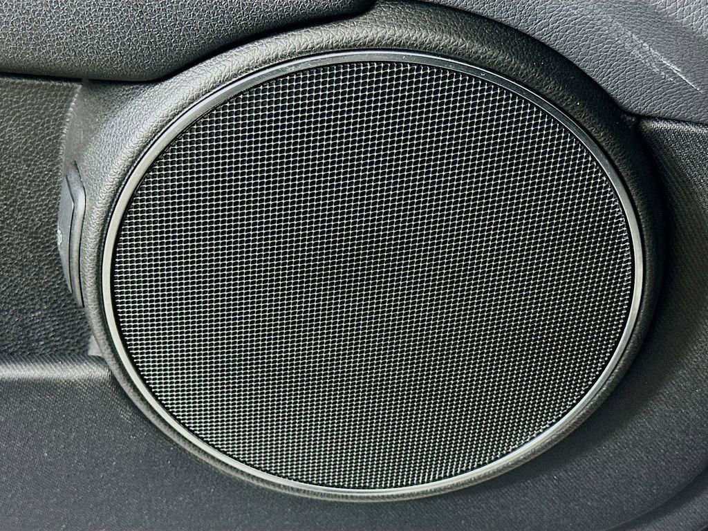 Used 2012 Mercedes-Benz C 250 Sedan image 18