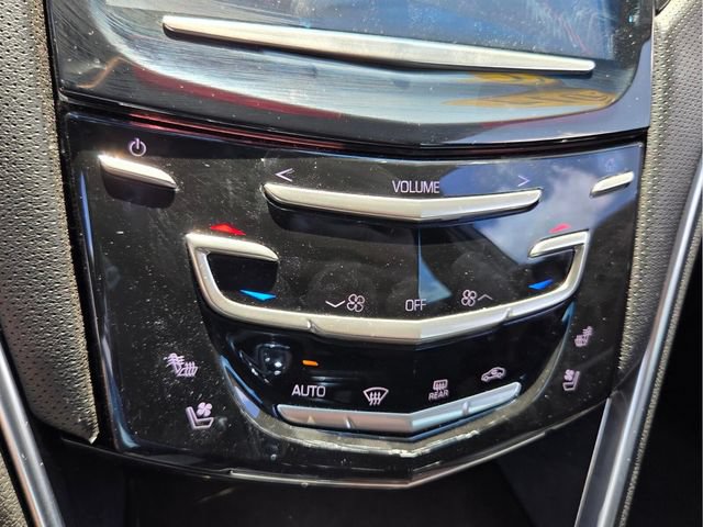 Used 2014 Cadillac XTS Luxury FWD image 24