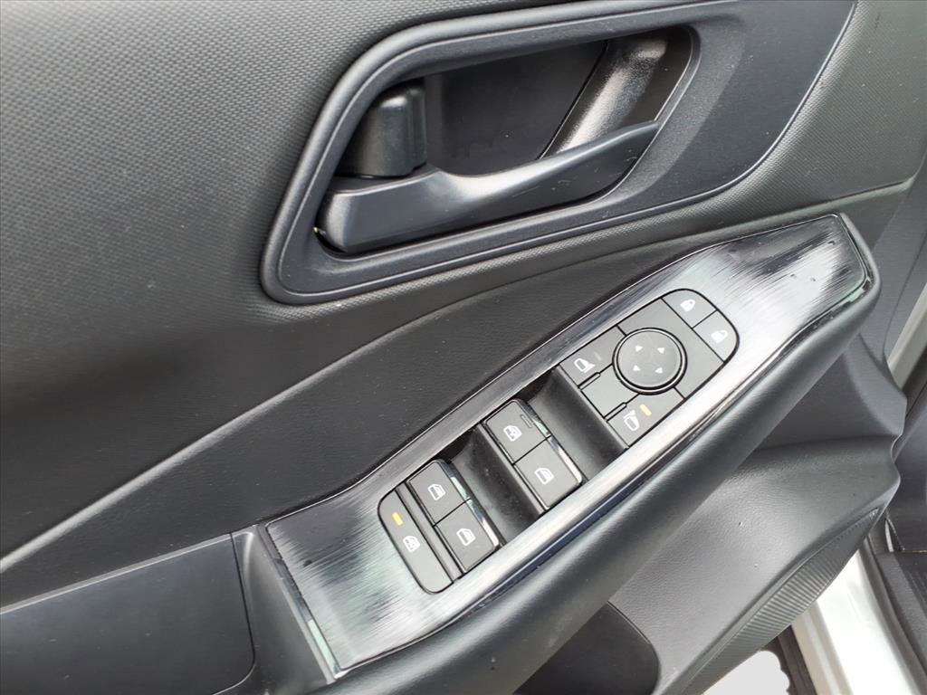 Certified 2025 Nissan Rogue S image 16