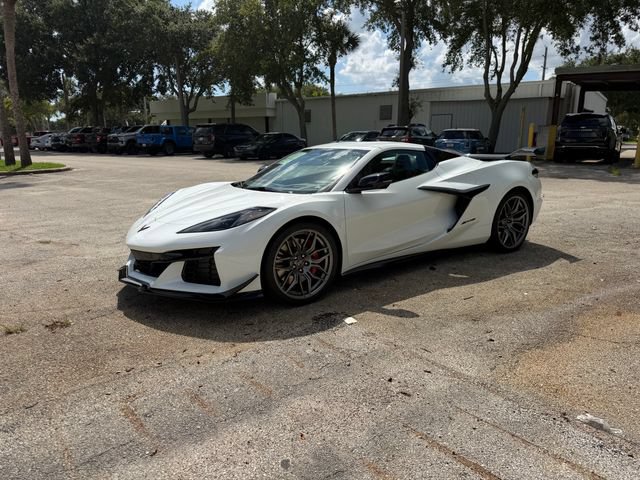 New 2027 Chevrolet Corvette Z06 RWD image 2