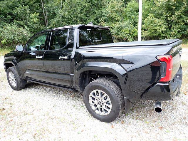 Certified 2026 Toyota Tacoma Limited AWD/4WD image 5