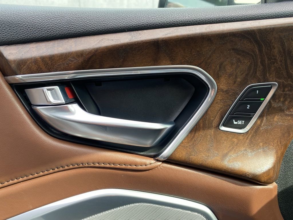 Used 2019 Acura RDX AWD w/ Advance Package image 17