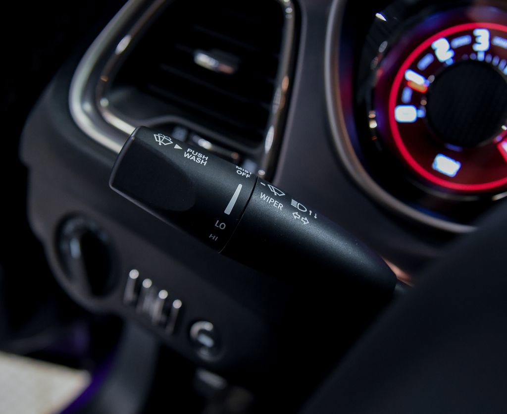 Used 2019 Dodge Challenger SRT Hellcat image 25