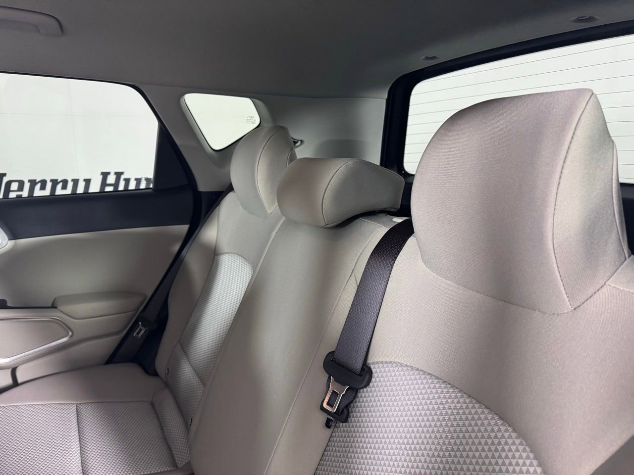 Used 2025 Kia Soul LX w/ LX Technology Package FWD image 33