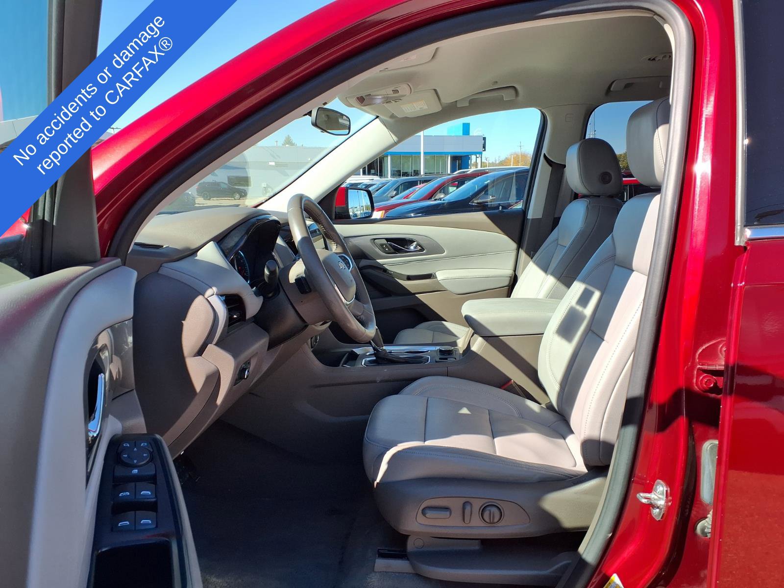 Used 2019 Chevrolet Traverse LT AWD/4WD image 18