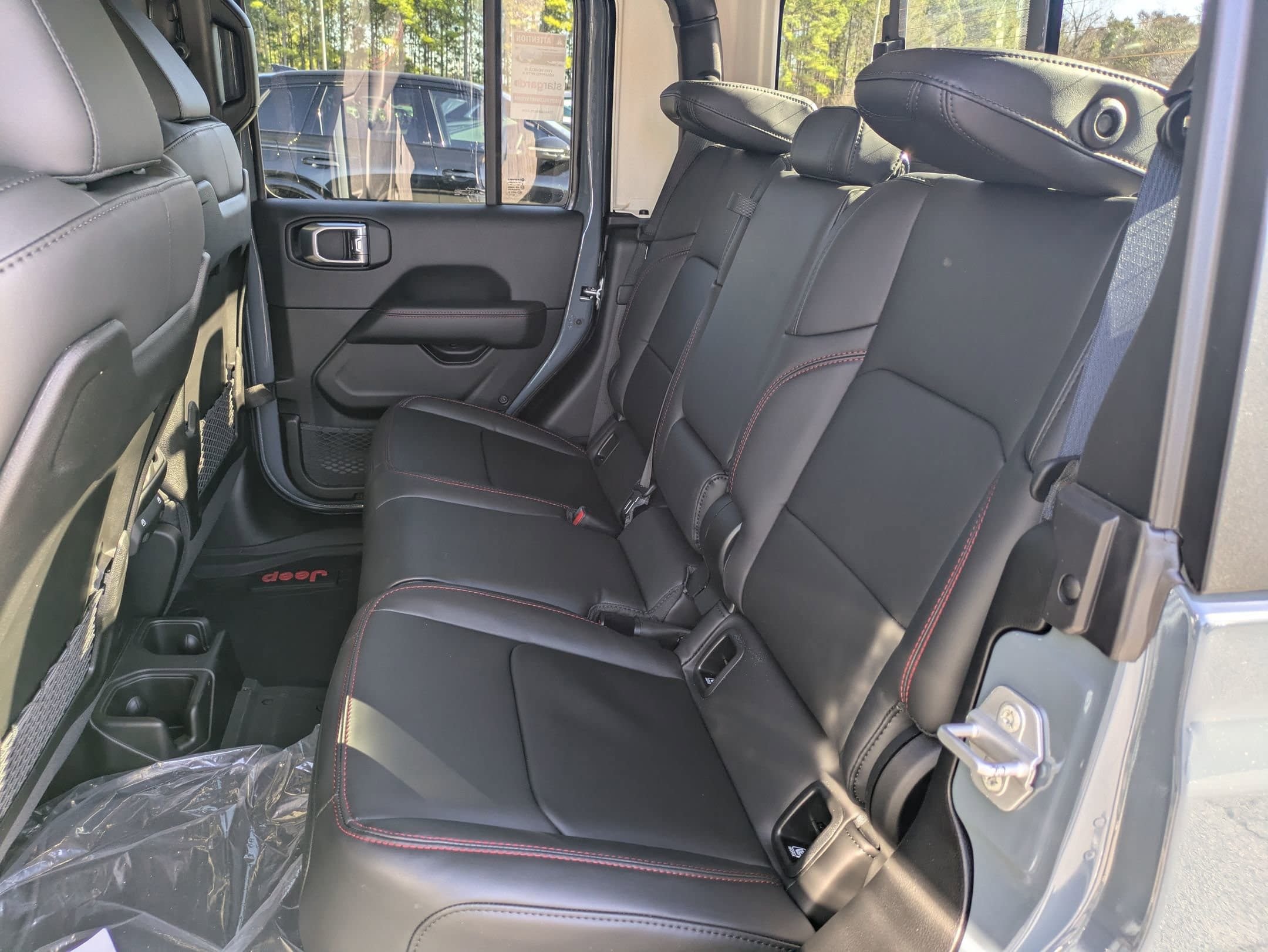New 2026 Jeep Gladiator Rubicon w/ Steel Power Dome Hood Package AWD/4WD image 22