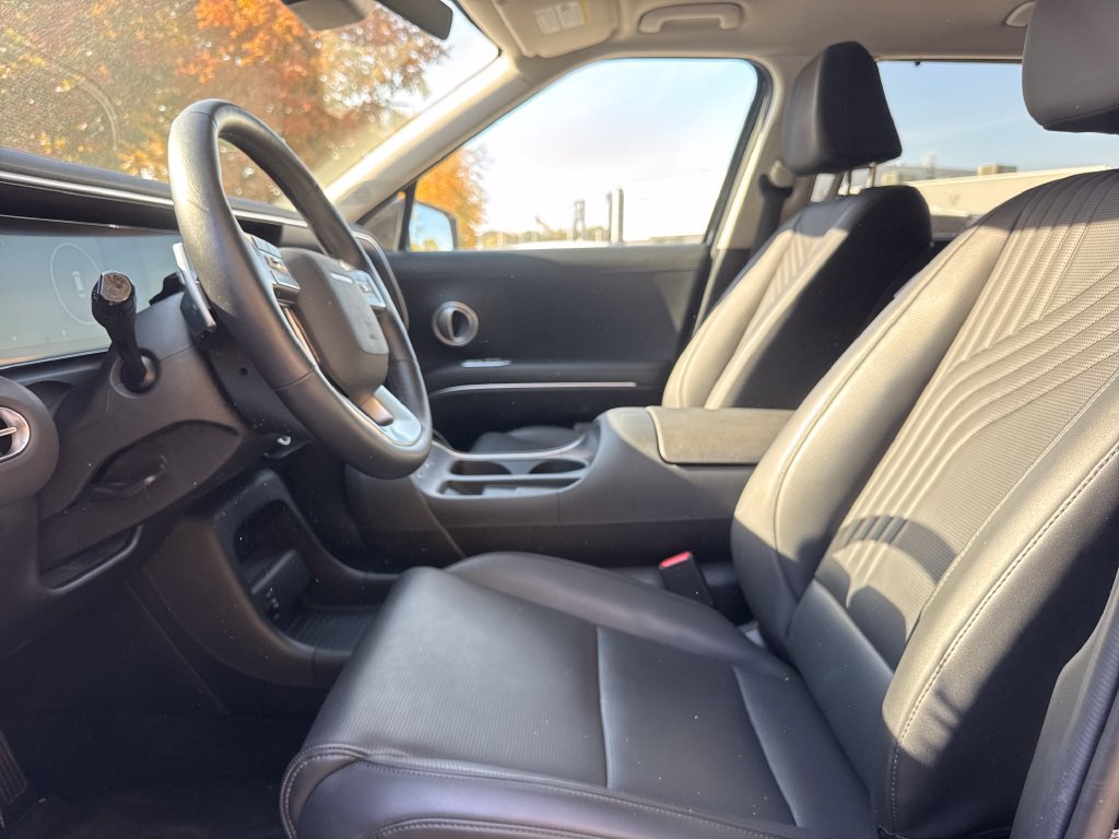 Used 2026 Hyundai Palisade SEL FWD image 12