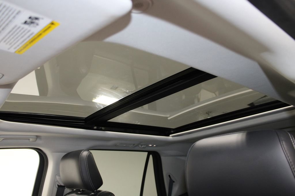 Used 2025 Ford Expedition Platinum image 61