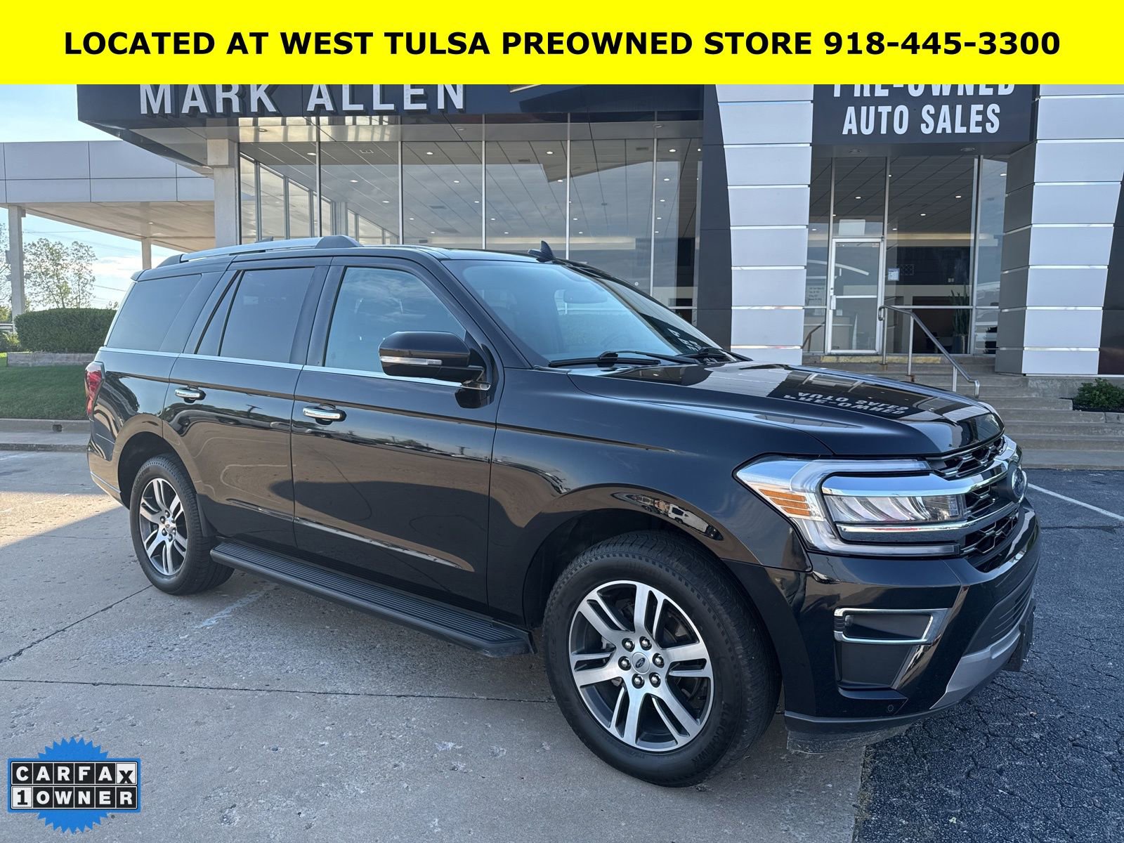 Used 2024 Ford Expedition Limited image 1